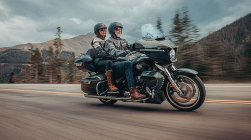 Here's what swapping to a 2-into-1 exhaust can do for Harley-Davidson performance