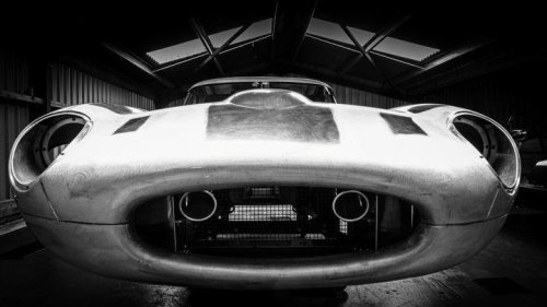 Un frontal de Ford llegó a costar más que un motor Ferrari V12: casi 20.000 € y no es broma