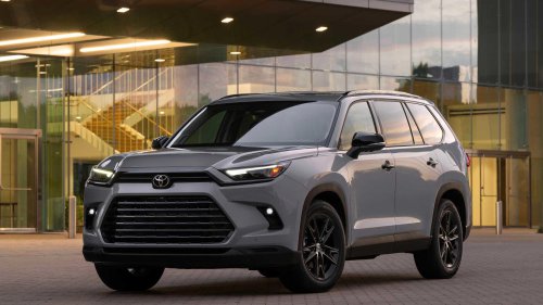 How Volkswagen's three-row 2027 Atlas stacks up against the Toyota Grand Highlander