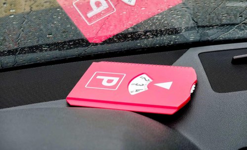 El sistema desconocido que puede costarte una multa al aparcar en Europa