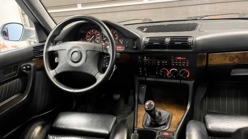 The naturally aspirated V8 BMW M5 you didn’t know existed