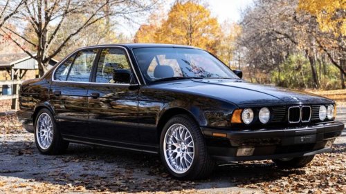 The naturally aspirated V8 BMW M5 you didn’t know existed