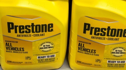IAT Vs. OAT. Vs. HOAT Coolant: What're The Differences And Which Type Do You Need?