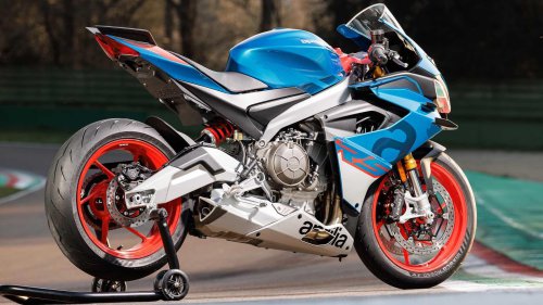 The parallel-twin sportbike that balances speed, control, and street comfort
