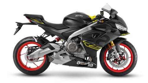 The parallel-twin sportbike that balances speed, control, and street comfort