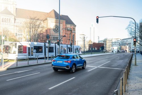Citroën, Pere Navarro quiere que un semáforo sea también farola y tenga soportes para papeleras y señales