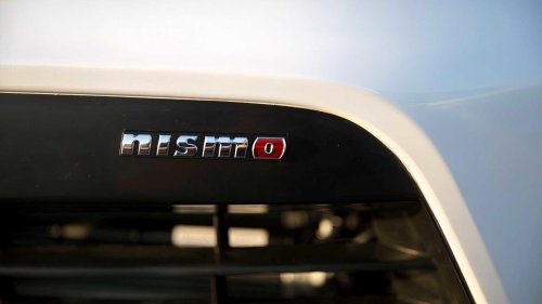 Dodge, Dodge Durango, Japan's oddball answer to the Dodge Durango Hellcat