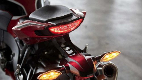 The Honda sport bike that rivals the Kawasaki Ninja ZX-10R at a lower price