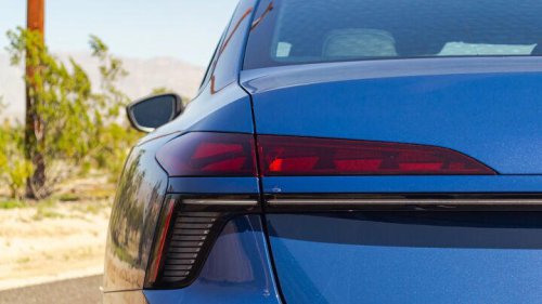 Why a manual transmission Subaru SUV is not coming