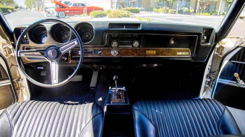 Oldsmobile's rarest muscle car rivaled the Pontiac GTO