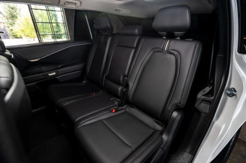 Gallery 2027 Toyota Highlander