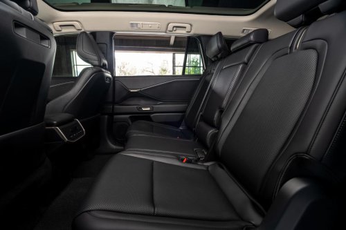 Gallery 2027 Toyota Highlander