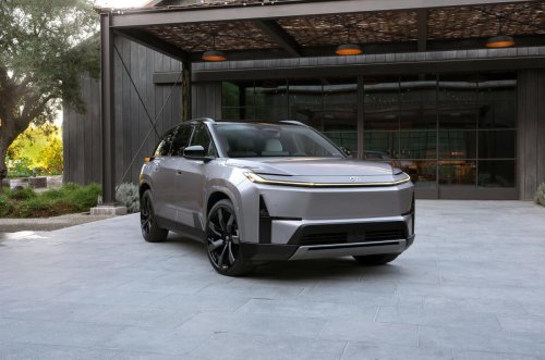 Gallery 2027 Toyota Highlander