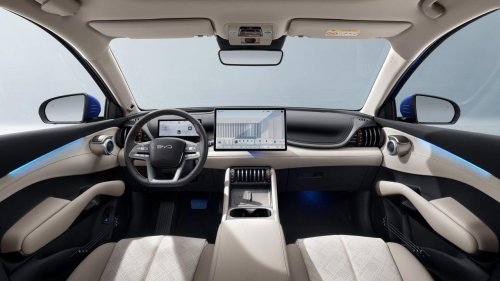 BYD | BYD Atto 3 | BYD lanza en España el Atto 3 EVO con más autonomía y carga más rápida, estos son sus precios