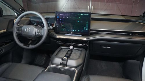 2027 Highlander EV brings 338 HP and 320 miles of range