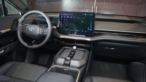 Gallery 2027 Toyota Highlander