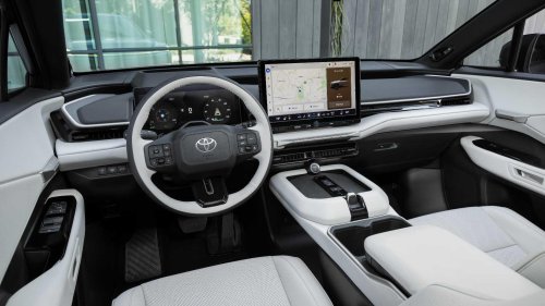 Toyota, Toyota Highlander, 2027 Toyota Highlander EV packs 338 HP and 320 miles of range