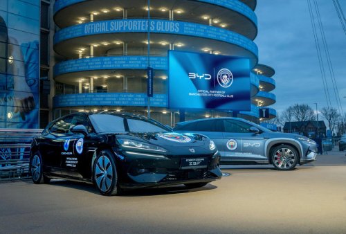 BYD acelera su estrategia global y se convierte en patrocinador del Manchester City