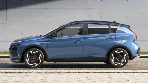 Hyundai, Hyundai Bayon, Hyundai aprieta con el BAYON básico, ahora lleva turbo y baja 2.300 € para plantar cara a los SUV chinos