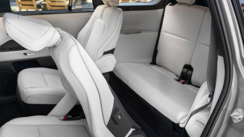 Toyota, Toyota Highlander, 2027 Toyota Highlander EV packs 338 HP and 320 miles of range