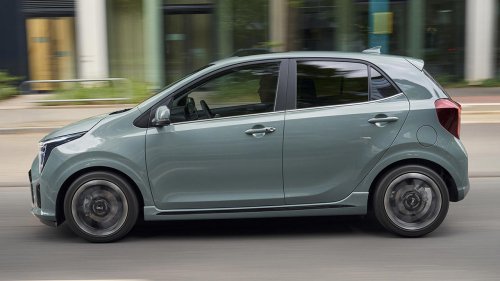 Ya no quedan coches pequeños como este, es barato de comprar, tiene un motor indestructible y solo consume 5 litros