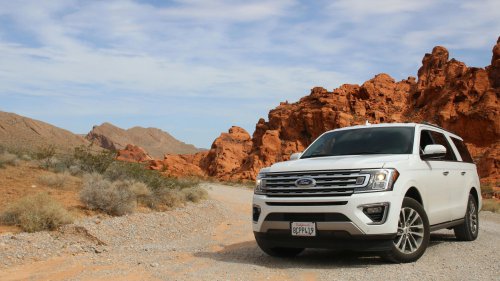 10 things driving gives you that public transit never will &amp; 10 transit does better