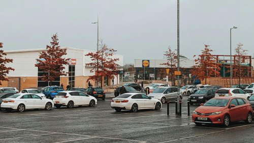 10 things driving gives you that public transit never will &amp; 10 transit does better