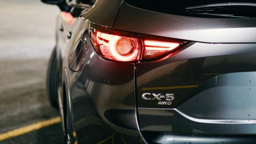10 cars with the cheapest insurance rates & 10 with the priciest