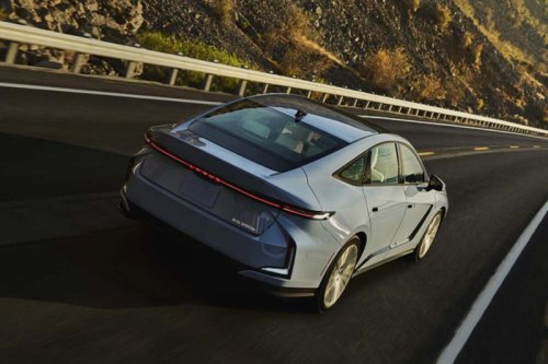 注目の新世代レクサスESのフライング受注がすでに始まっているのか、レクサスディーラーにこっそり訪ねた結果