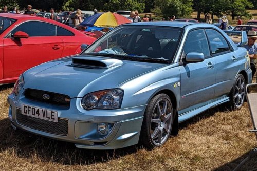 7 cars that still feel faster than most modern vehicles
