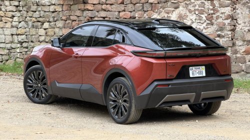 Toyota, Toyota C-HR, 2026 Toyota C-HR EV is actually pretty cool, I swear