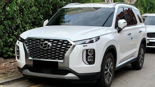 10 cars with the cheapest insurance rates &amp; 10 with the priciest