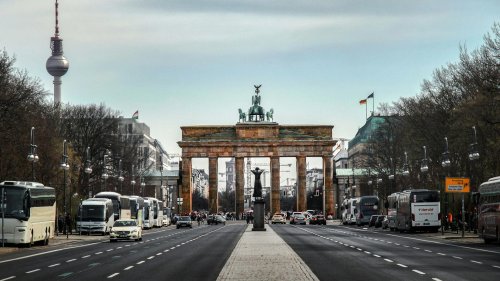 10 countries known for their racing scene & 10 races to attend