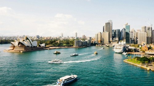 10 countries known for their racing scene &amp; 10 races to attend