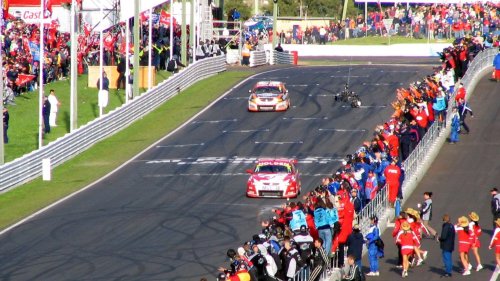 10 countries known for their racing scene &amp; 10 races to attend