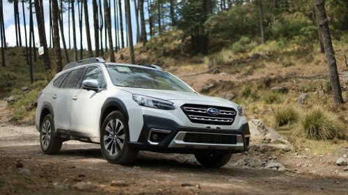 10 cars with the cheapest insurance rates & 10 with the priciest