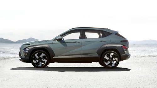 10 cars with the cheapest insurance rates &amp; 10 with the priciest