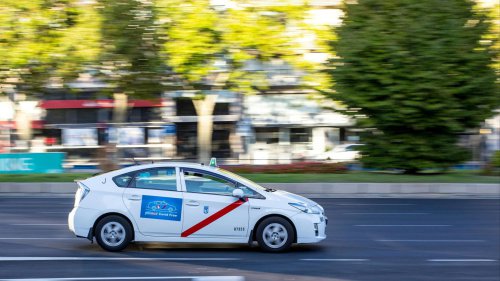 10 Toyota models that’ll last forever &amp; 10 that age faster than you’d expect