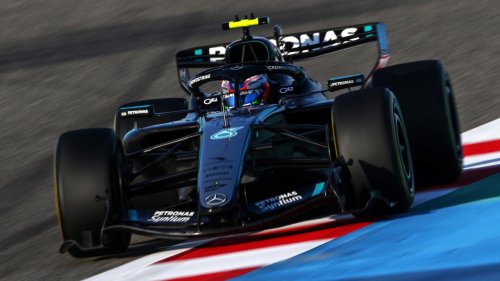 No hay redención para Alonso y Aston Martin, que suman un nuevo fracaso en el día que Antonelli da rienda suelta al Mercedes