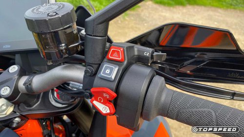 10 comfortably fast bikes built for riders who refuse to compromise