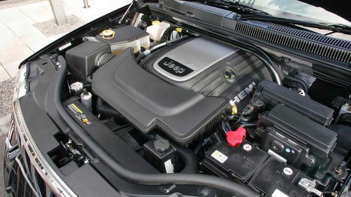 Jeep Grand Cherokee could get a V8 to appease the Hurricane haters