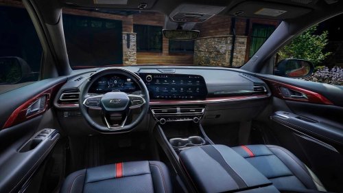 Chevy, Here's why the Chevy Traverse stands out among three-row SUVs