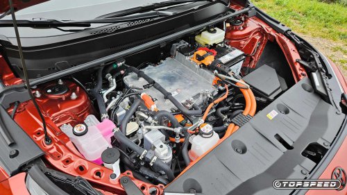 2026 Toyota C-HR puts the previous C-HR compact to shame