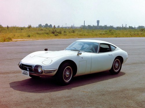 リトラクタブルヘッドライトはなぜ消えたのか? 「禁止」の真相と復活の可能性