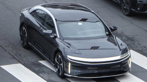 10 upscale cars whose depreciation is reshaping the market