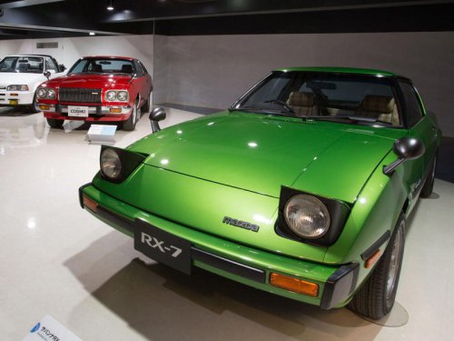 リトラクタブルヘッドライトはなぜ消えたのか? 「禁止」の真相と復活の可能性