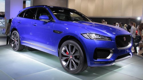 10 upscale cars whose depreciation is reshaping the market