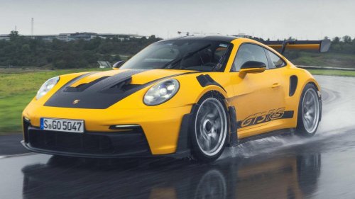 Porsche GT3 RS badge: A symbol of precision engineering