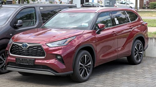 20 'reliable' cars with surprisingly pricey repairs