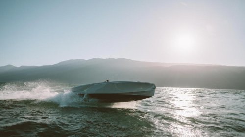 Porsche, Del SUV al agua: Porsche lleva la electrificación al mundo de las embarcaciones
